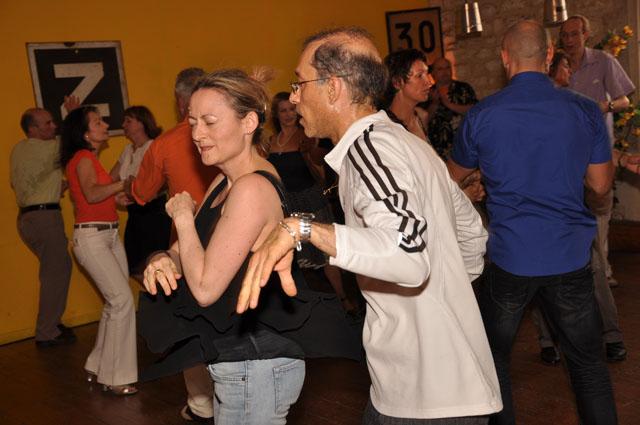 min 2011 04 24 station danse 217